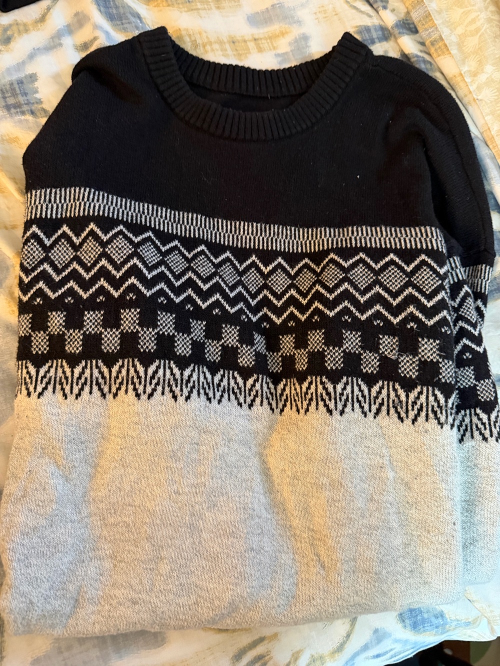 Hollister Black and Light Gray Geometric Crewneck Sweater